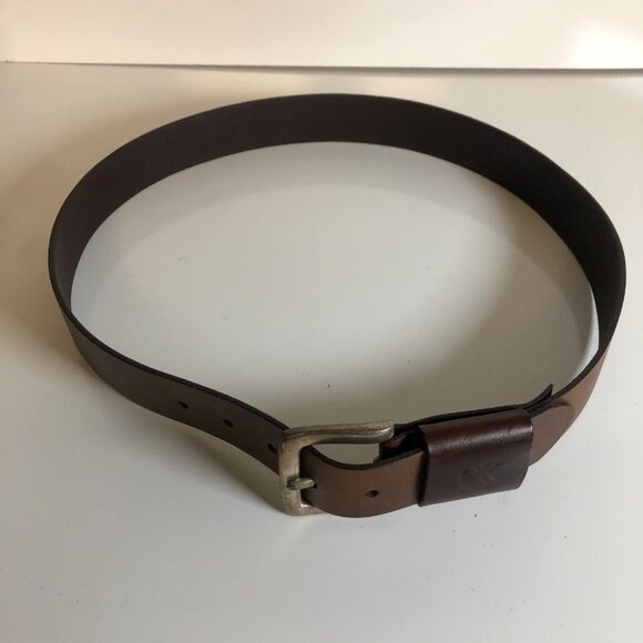 Calvin Klein Jeans Brown Leather Belt Silver Buckle Size Medium 40in - Picture 2 of 5